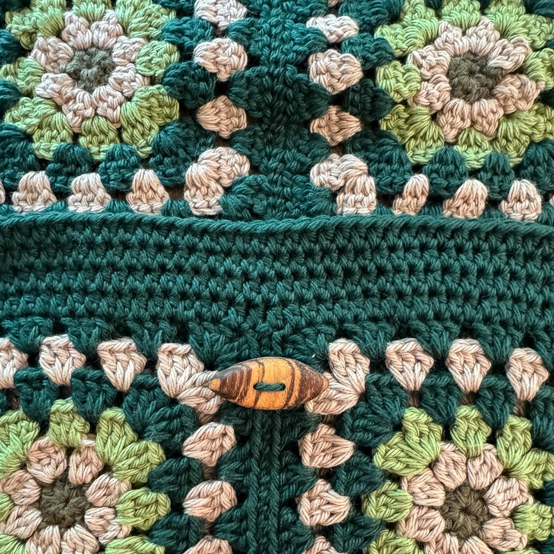 Granny Square Pouch Crochet Pattern - Cielcraft