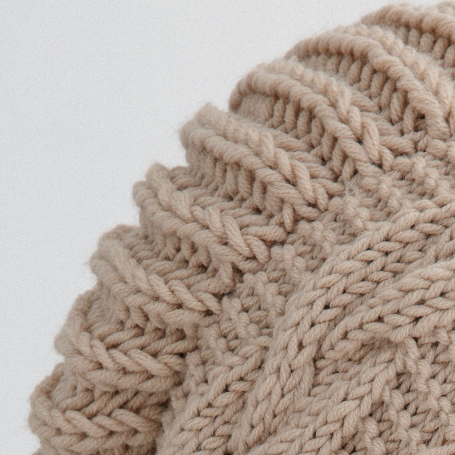 Chunky Cable Beret Knitting Pattern PDF