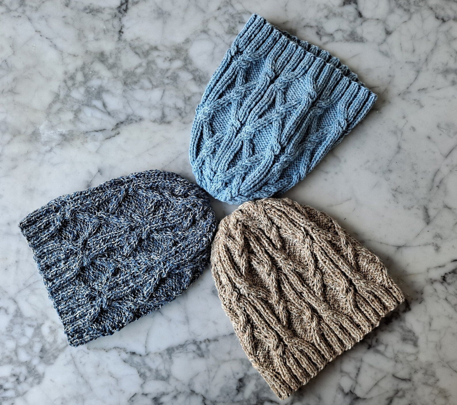 🧶 Moher Cable Knit Hat Pattern – Seamless, Unisex & Cozy (PDF Download) - Cielcraft