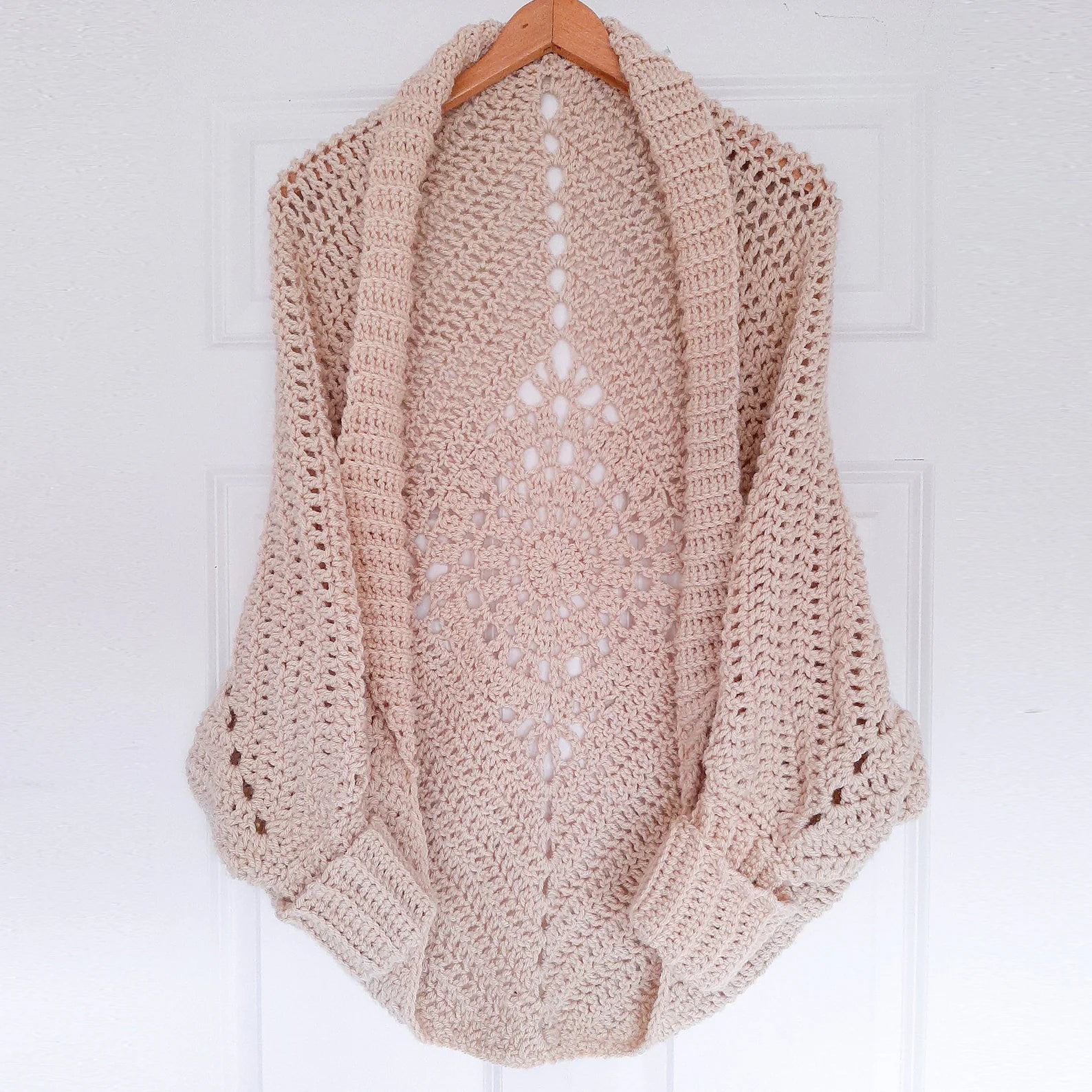 ✨ Dreamcatcher Crochet Shrug Pattern – XS to 4X (PDF) - Cielcraft