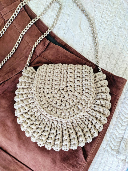 🌰 Oreo Shell Bag – Bold Texture, Easy Steps