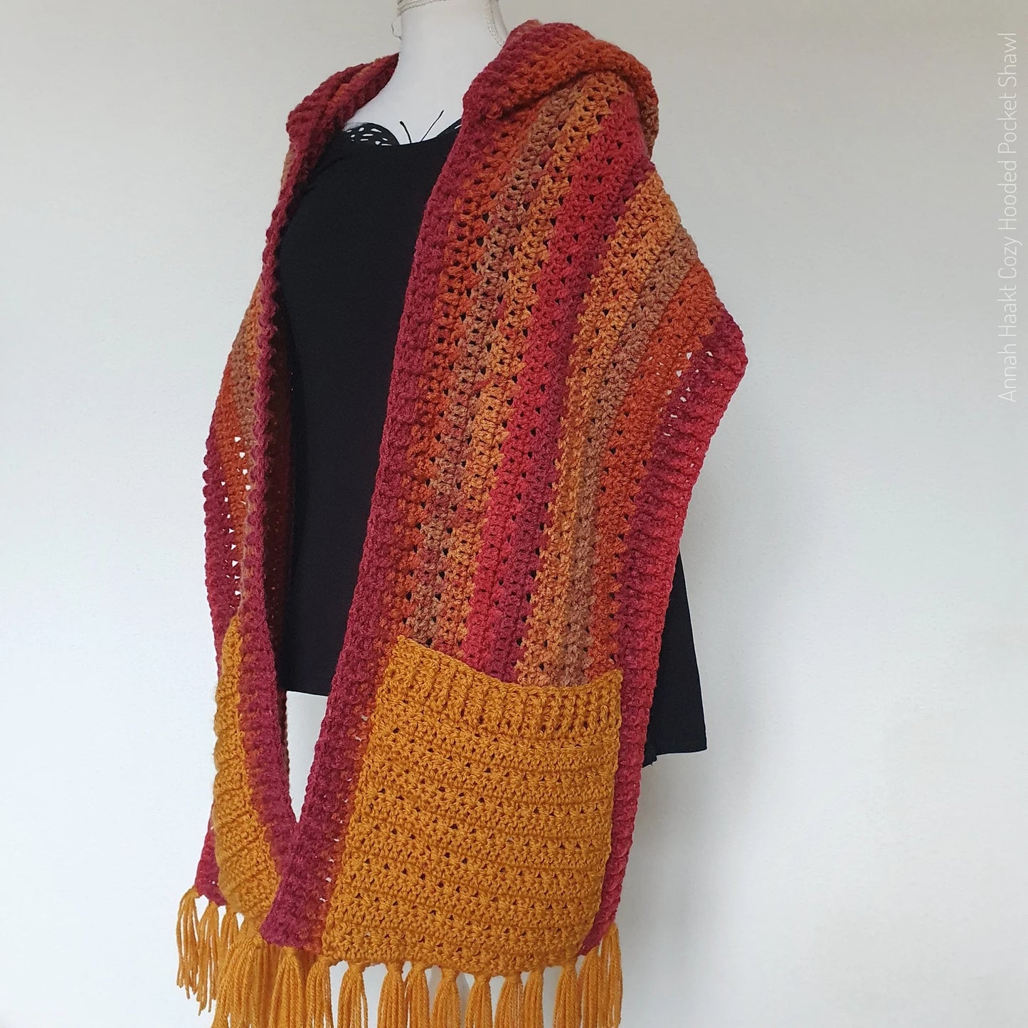 🧣 Cozy Hooded Pocket Shawl – Crochet Wrap Pattern (PDF) ✨