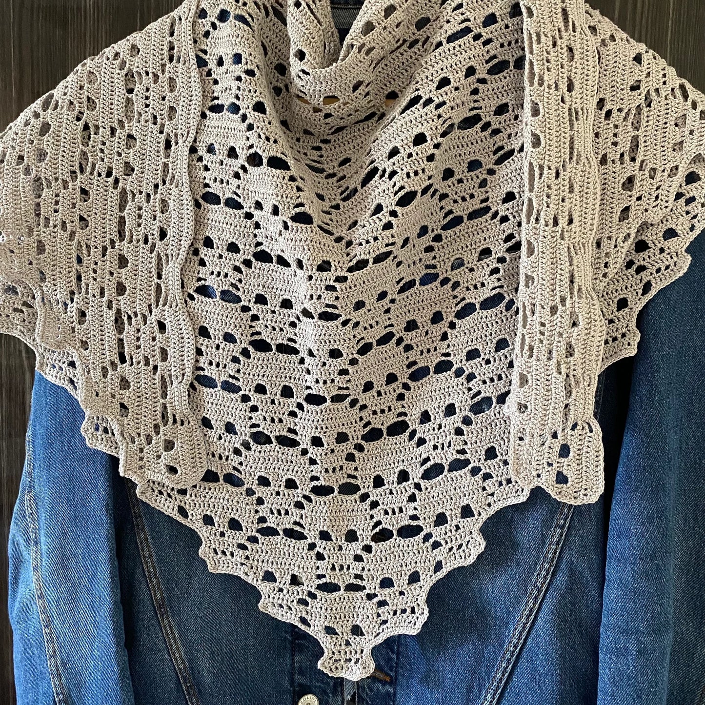 💀 Lost Souls Skull Shawl – Crochet Pattern 🧶