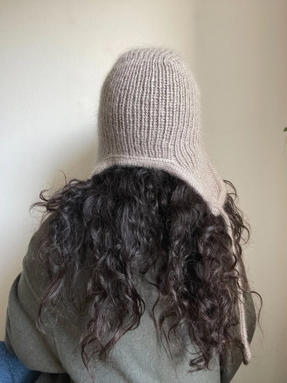 ❄️ Cozy Pilot Hat – Ribbed Knit Pattern (PDF)