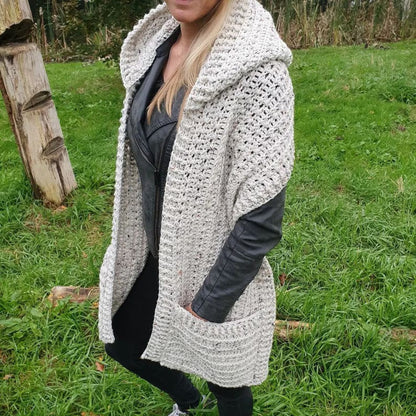 🧣 Cozy Hooded Pocket Shawl – Crochet Wrap Pattern (PDF) ✨