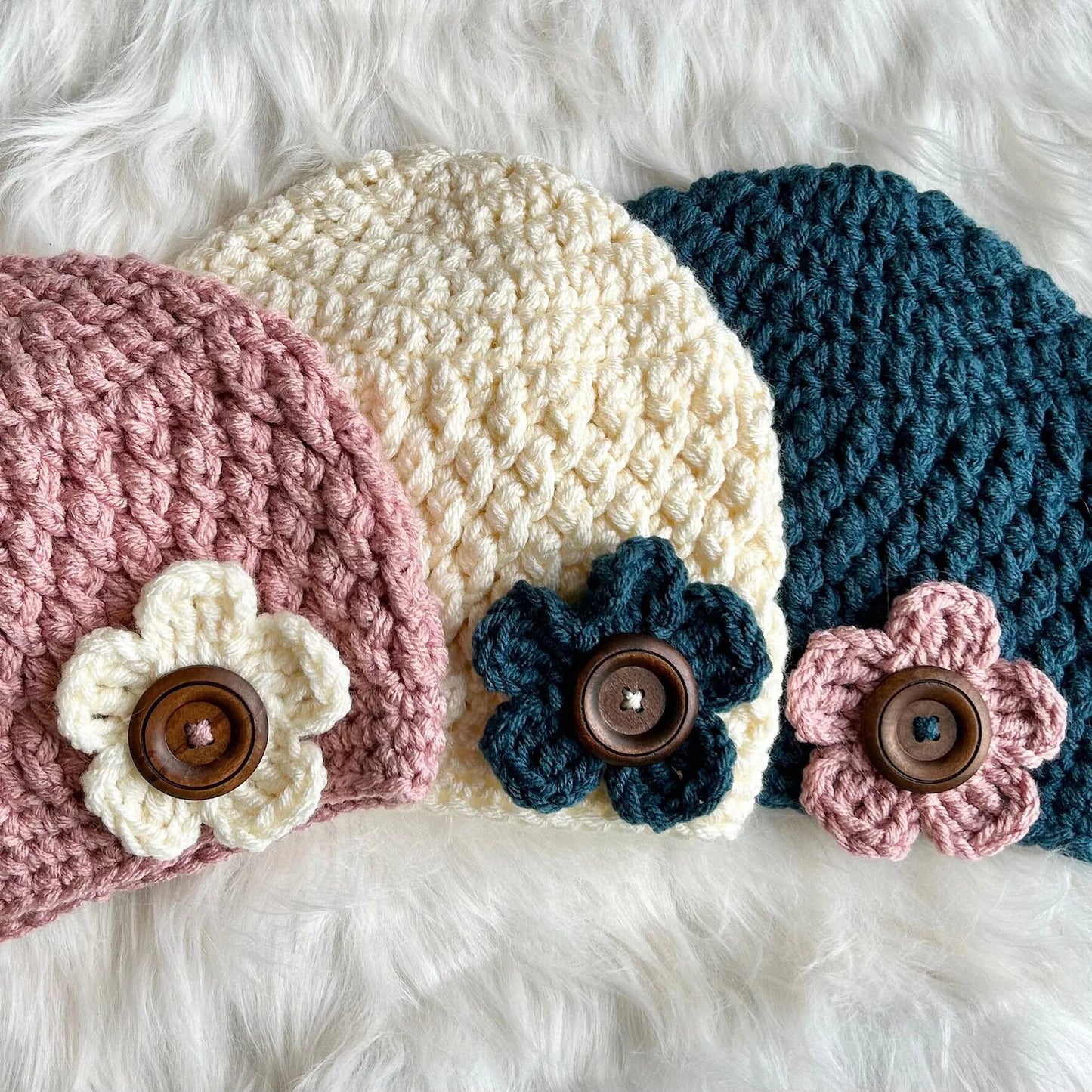 🌸 Easy Crochet Chemo Hat Pattern – Soft Flower Beanie (Infant to Adult)
