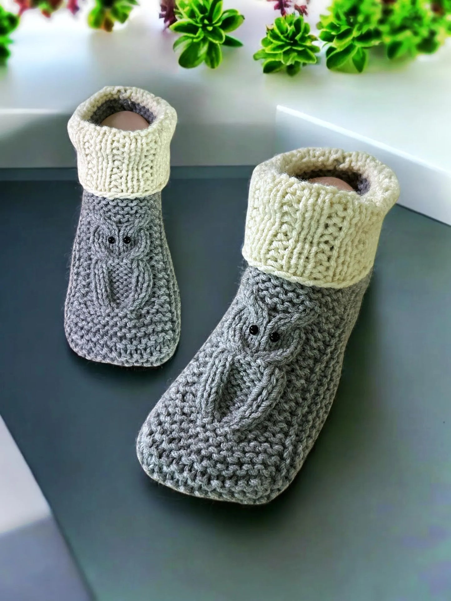 Owl Slippers Knitting Pattern 🦉 Cozy & Warm (PDF)