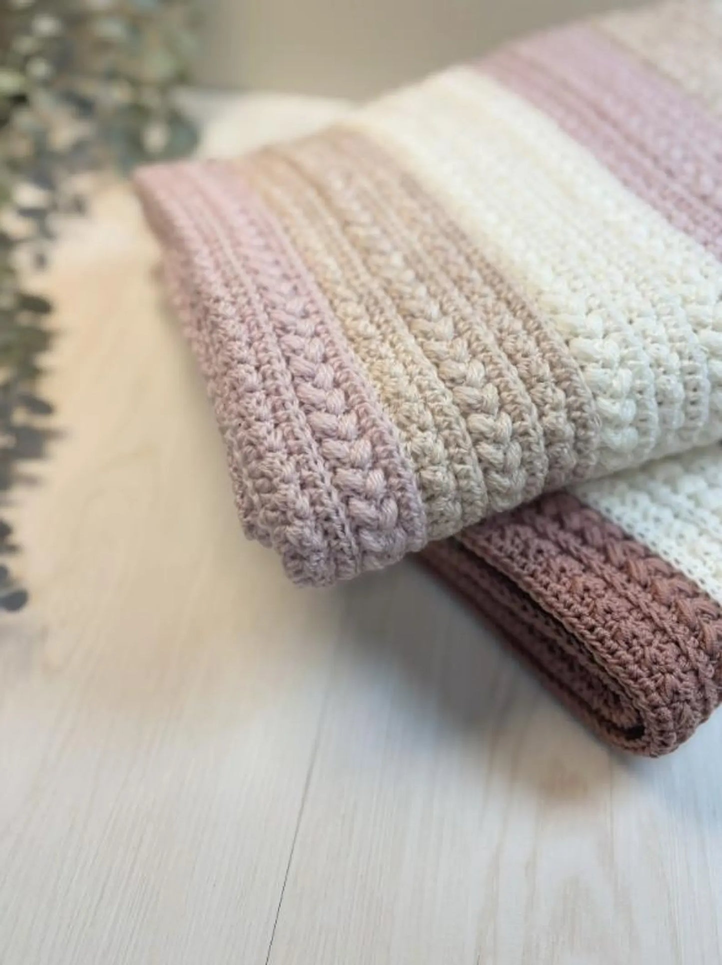 🤍 Little Lamb Baby Blanket – Crochet Pattern (PDF)
