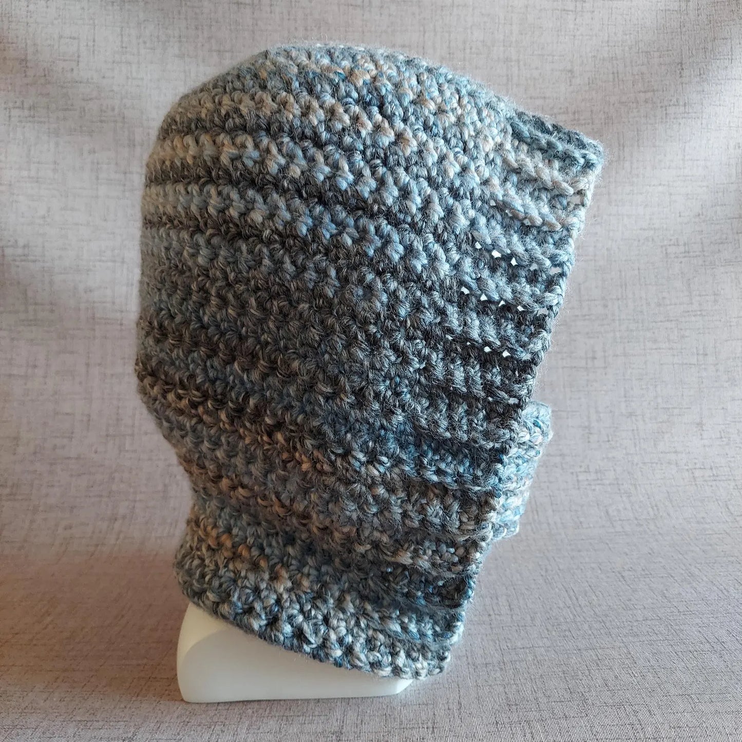 ❄️ Cozy Hooded Balaclava Crochet Pattern – Chunky Turtle Neck Ski Hood (PDF)