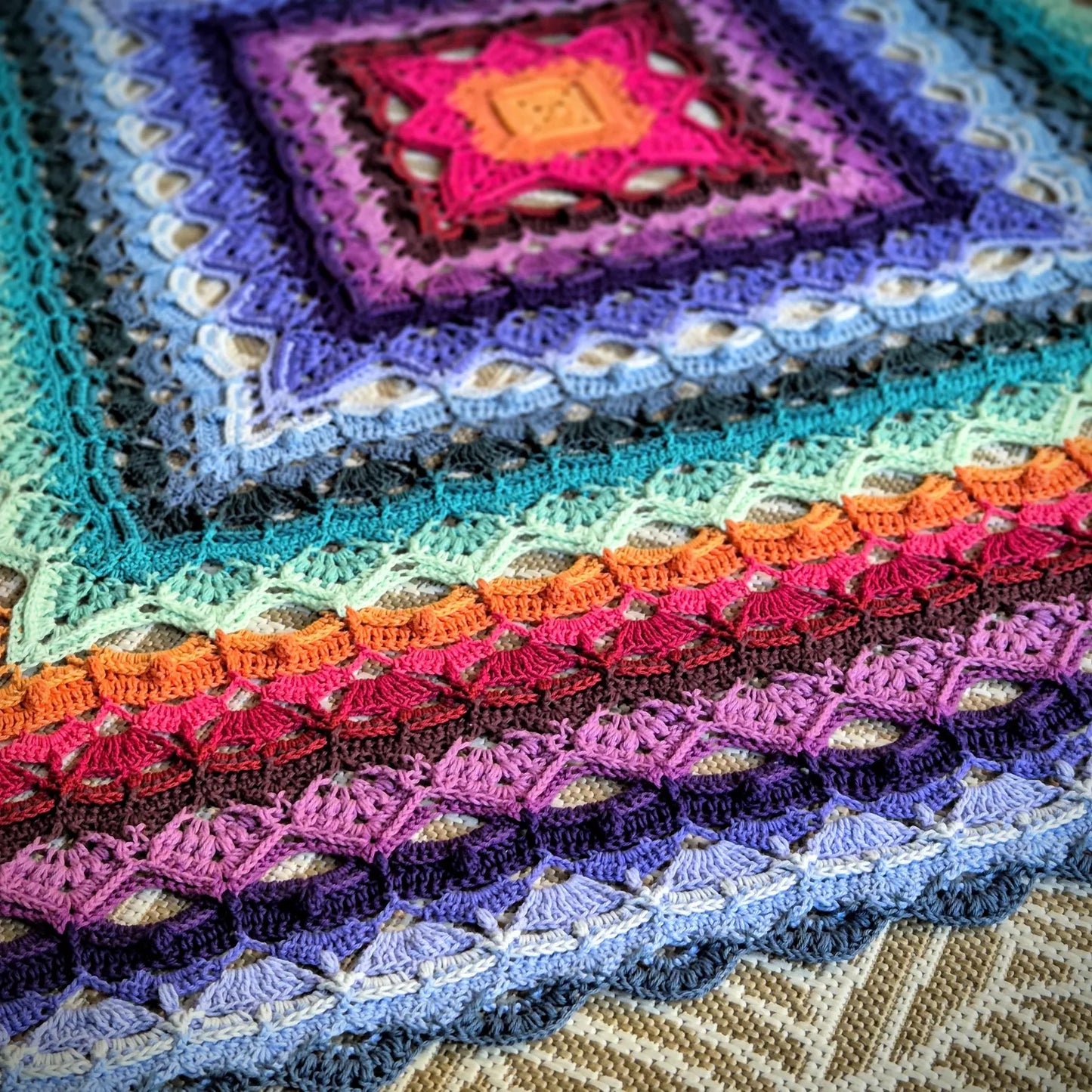 ✨ SilverNeedleTea Blanket – Textured 3D Crochet Pattern 🧶