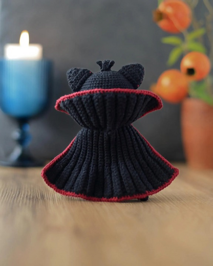 Draco Vampire Cat Amigurumi Crochet Pattern