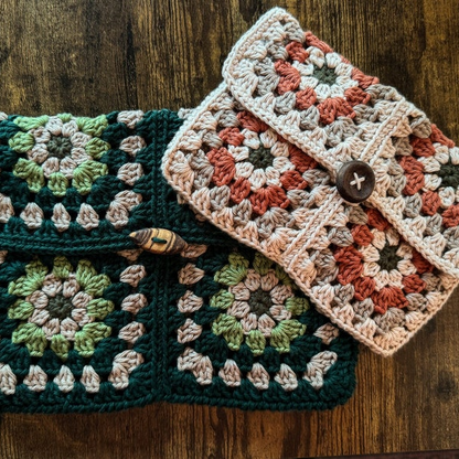Granny Square Pouch Crochet Pattern - Cielcraft